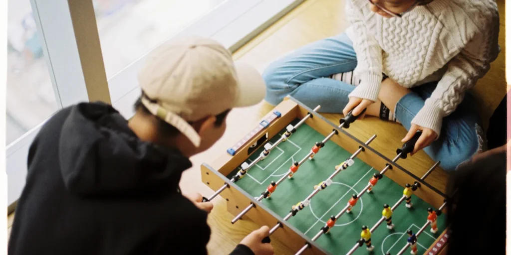Fun Indoor Games that Kill Boredom